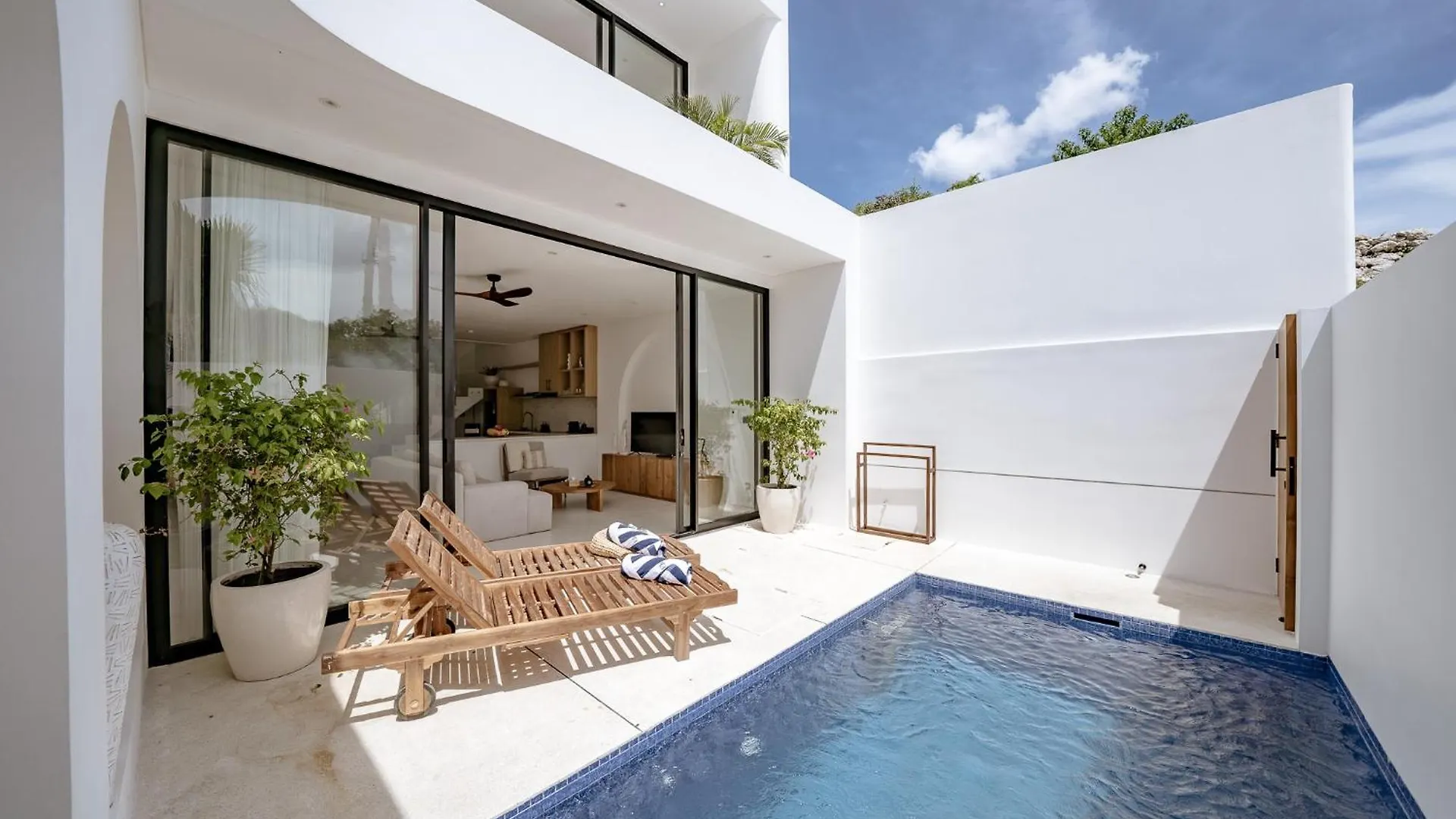 Elements A1 Villa Bingin Pecatu  Pecatu (Bali)